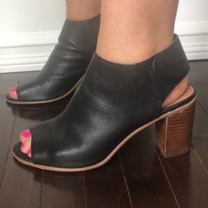 Steve Madden open toe leather heeled booties
